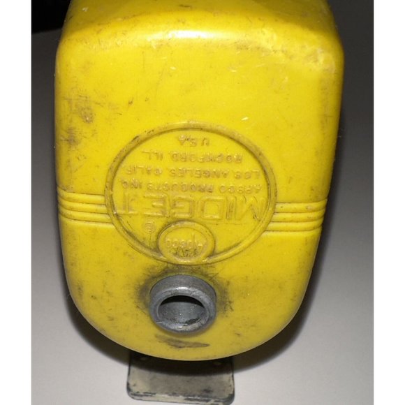 VINTAGE APSCO MIDGET BRIGHT YELLOW PENCIL SHARPENER - Picture 9 of 11